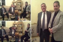نماینده مجلس مصر با کفش مورد حمله قرار گرفت