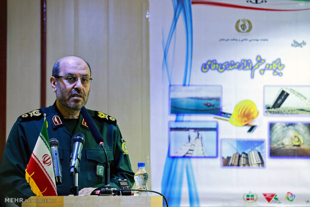 Min. Dehghan unveils 5 defense achievements 