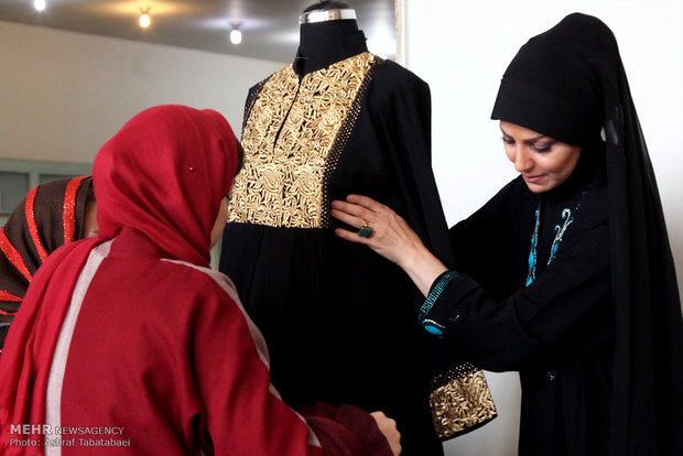 وزیر کشور از طراحی و تولید مد و لباس ایرانی- اسلامی حمایت می‌کند