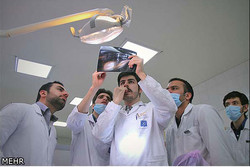 آذر؛ برگزاری آزمون های ویژه دانش آموختگان دندانپزشکی و داروسازی