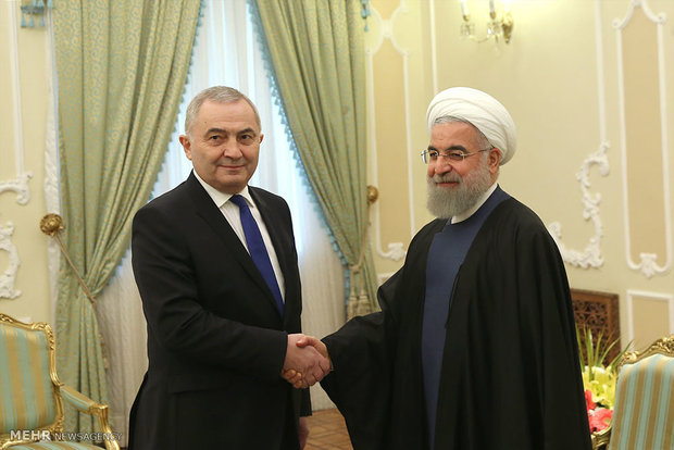 Rouhani meets Romanian FM