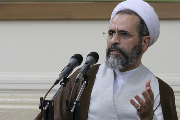 گشودن مرزهای علمی جدید مهمترین انتظار از جهاددانشگاهی است