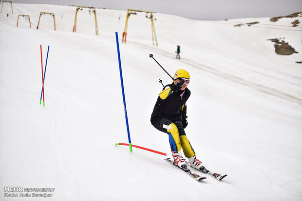 National Women Alpine Skiing Competitions 