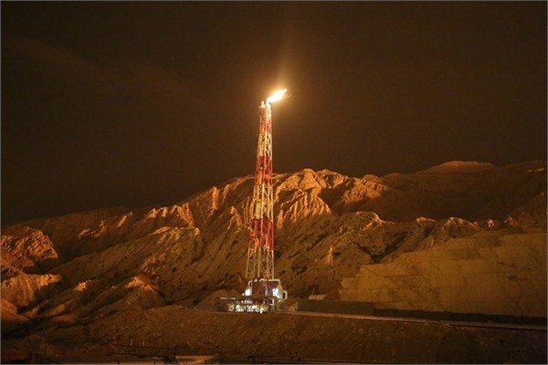 جمع‌آوری کامل گازهای همراه نفت در افق 1404
