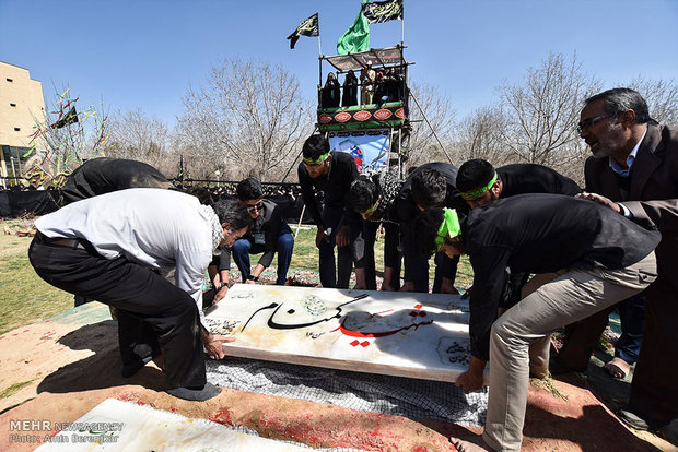 مراسم تشییع و تدفین پیکر مطهر 2 شهید گمنام در شیراز‎