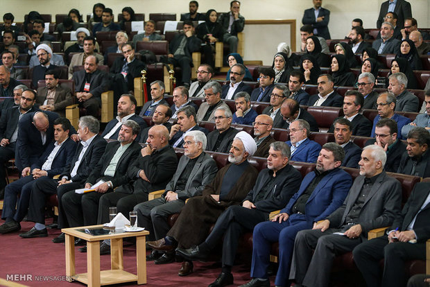 صدای اعتراف به ناکارآمدی دراصلاحات/«عبور از روحانی»به کجا میرسد؟ صدای اعتراف به ناکارآمدی دراصلاحات/«عبور از روحانی»به کجا میرسد؟