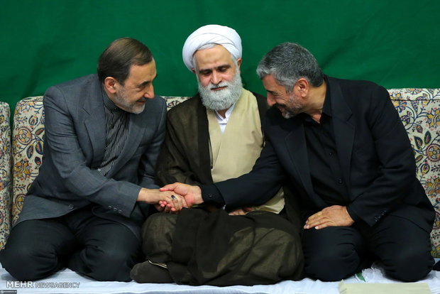 Leader attends Fatemieh mourning session