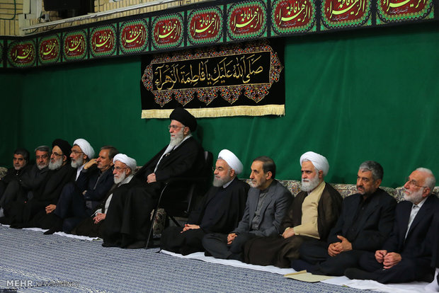 Leader attends Fatemieh mourning session