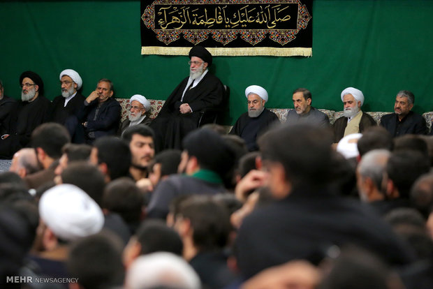 Leader attends Fatemieh mourning session