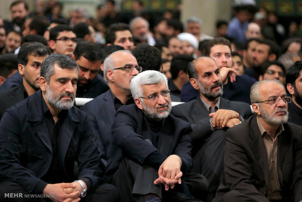 Leader attends Fatemieh mourning session