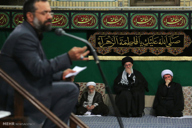 Leader attends Fatemieh mourning session