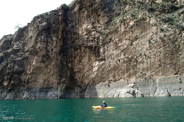 دریاچه سد شهید عباسپور