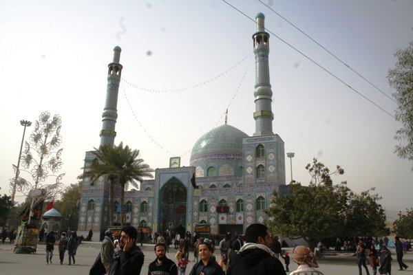 امامزاده سیدسلطان محمدمرکز معنوی هرمزگان/ پیرچوگان میزبان زائران امامزاده سیدسلطان محمدمرکز معنوی هرمزگان/ پیرچوگان میزبان زائران