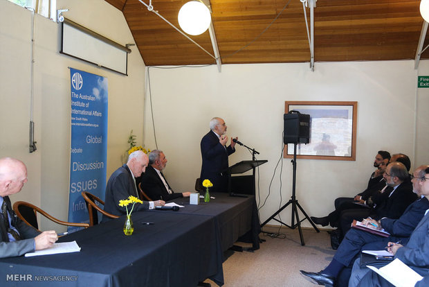 FM Zarif addresses different meetings in Australia