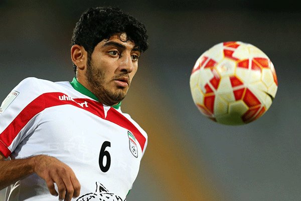 مذاکرات دنبالهدار تراکتورسازی با بازیکن مد نظر پرسپولیس مهدی ترابی