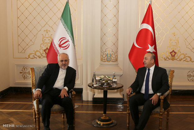 Zarif, Turkish counterpart meet in Ankara