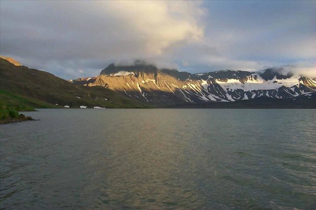 UNESCO registers Lake Hamun as biosphere reserve