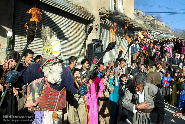 تقاليد النيروز في مدن كردية بايران