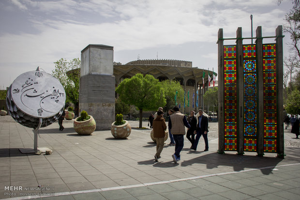 سازه های تجسمی نوروزی در سطح شهر تهران