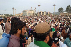 تجمع اعتراضی مقابل پارلمان پاکستان وارد سومین روز خود شد