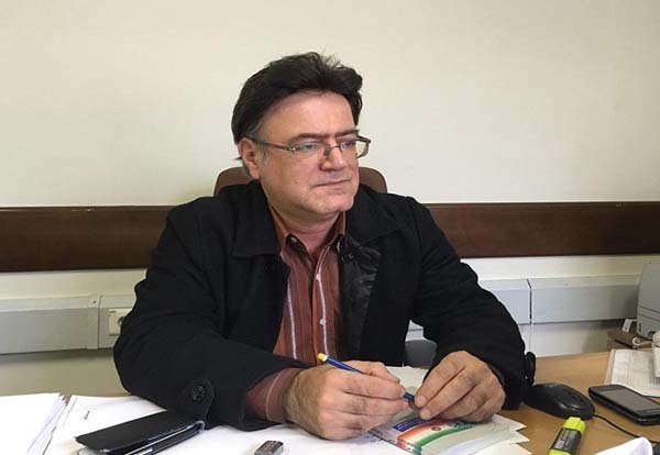 لزوم مدیریت بازار ارز و کالاهای اساسی توسط دولت