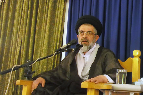 عاشورا دانشگاه انسانشناسی و شناخت راه سعادت در زندگی است عاشورا دانشگاه انسانشناسی و شناخت راه سعادت در زندگی است