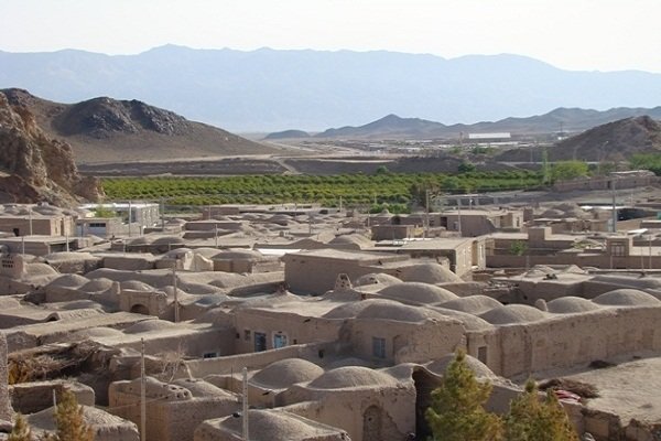 روستاهای خراسان جنوبی؛ از باغ‌های زرشک تا کویر و کاهگل