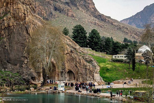 Tak-ı Bostan