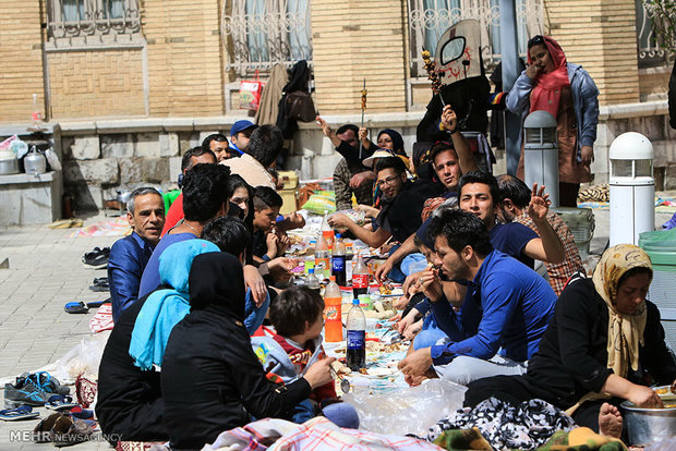 Isfahan celebrates Nature Day