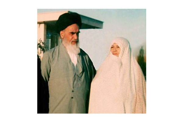 سرنوشت ساخت مستند درباره همسر امام خمینی/ سناریو نوشته شد