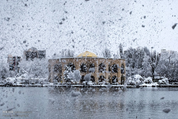 Spring snow in Tabriz