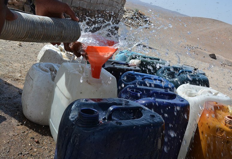 آبرسانی با ۱۸ تانکر سیار به روستاهای اردبیل انجام می‌شود