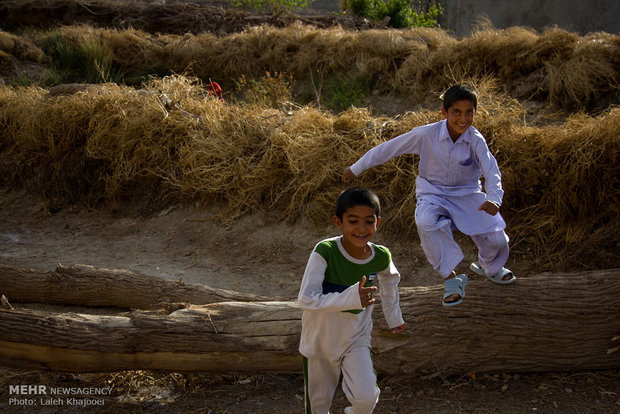 بازی و تفریح کودکان محروم سیستان