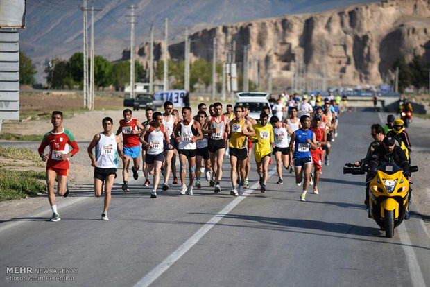 Iran’s Persepolis Historical Complex hosts first intl. marathon