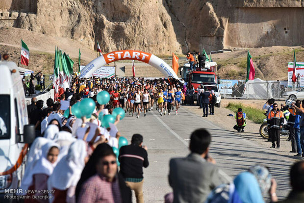 Iran’s Persepolis Historical Complex hosts first intl. marathon