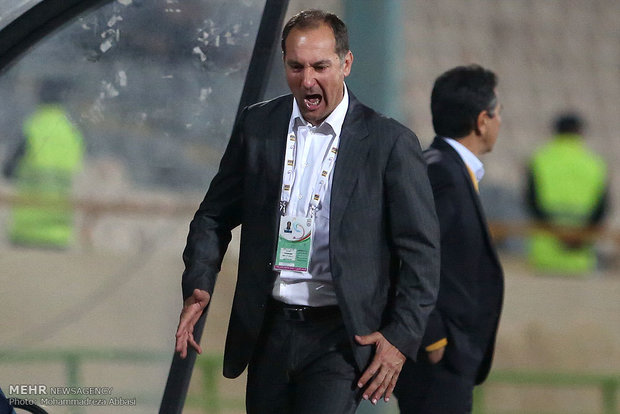 ایگور استیماچ از هدایت تیم فوتبال سپاهان استعفا کرد