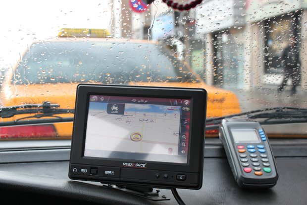 سیستم یکپارچه پرداخت الکترونیک کرایه اتوبوس و تاکسی ایجاد شود