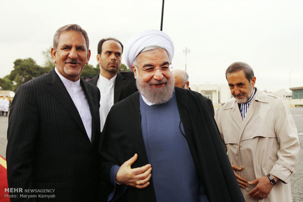 Rouhani leaves for Istanbul