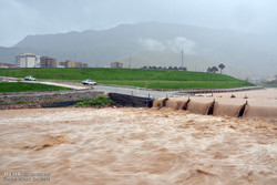 رودخانه خرم‌آباد پس از ۲۴ ساعت باران