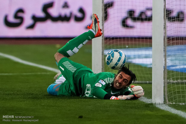 مباراة برسبوليس واستقلال طهران