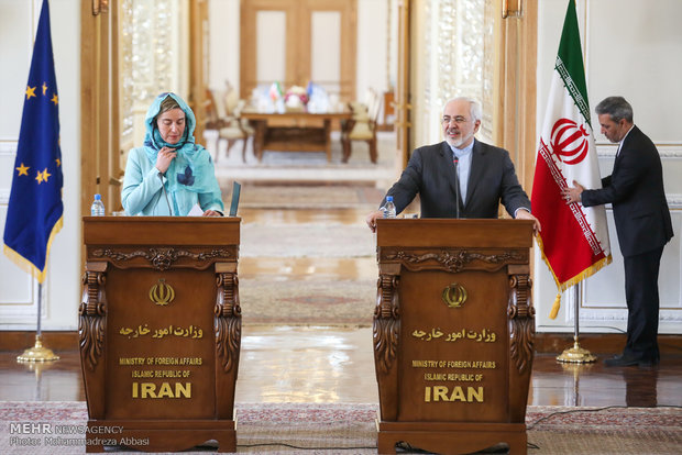 Mogherini, Zarif issue joint statement on Iran-EU coop.