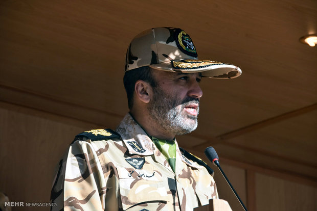 Iran Army Day parade in Shahreza