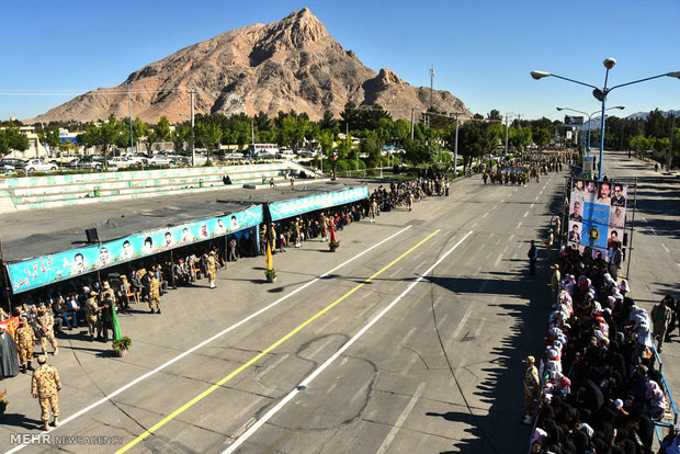 Iran Army Day parade in Shahreza