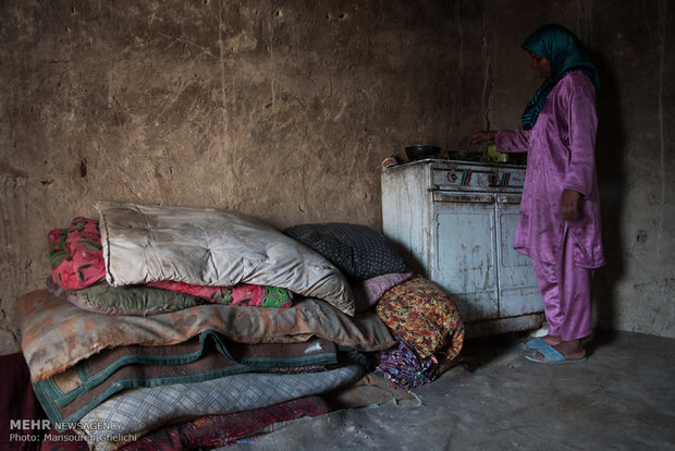 آشپزخانه و زندگی فقیرانه مردم محروم روستاهای اطراف زابل