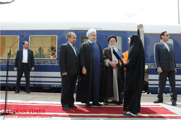 President Rouhani visits Semnan by train