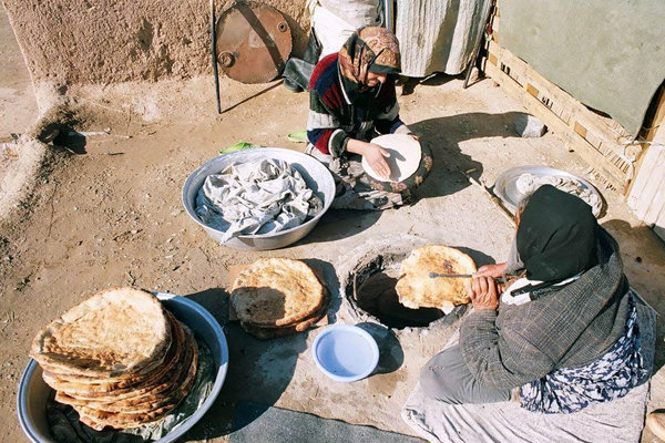 مصرف نان در ایران ۶ برابر استاندارد جهانی است