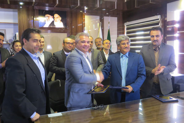 Qazvin, Italian investors sign solar plant deal