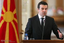 الازمتان السورية والعراقية لايمكن حلهما عسكرياً