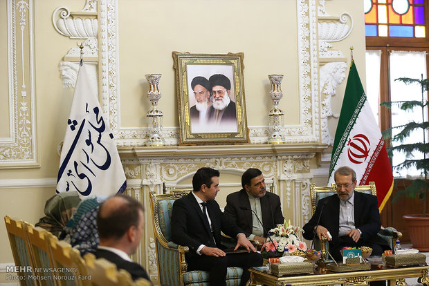 Larijani meets with Macedonian FM