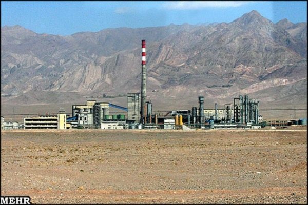 خم شدن قد «خاتون آباد» در مقابل آلودگی/ اینجا گیاه نمی روید